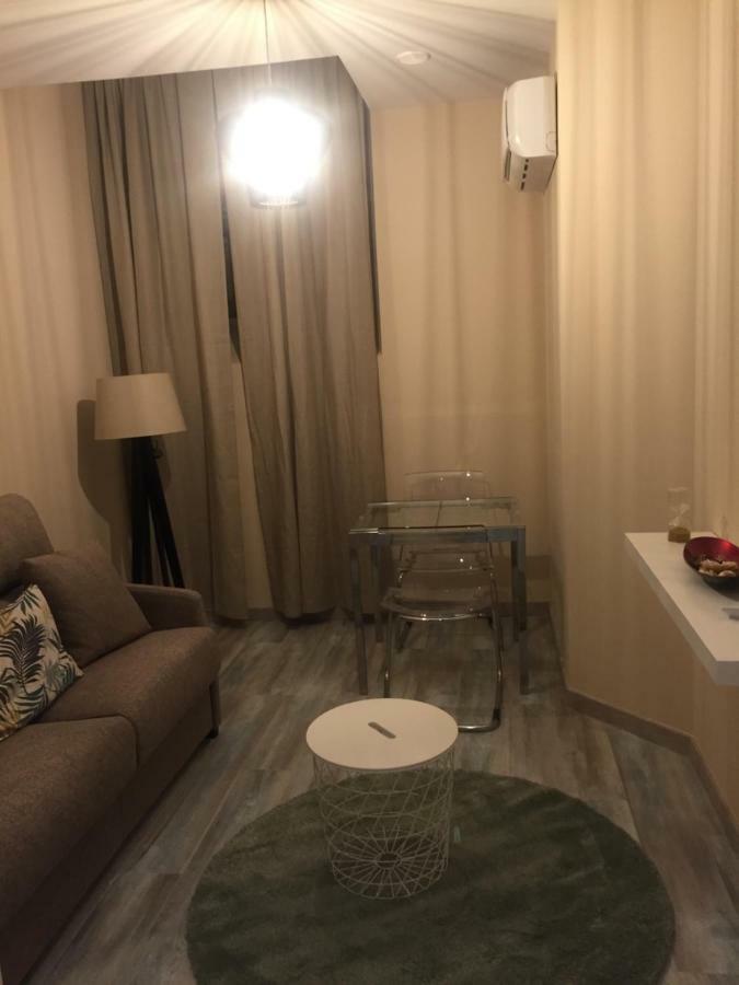 Apartamentos Turisticos Desiree Arévalo المظهر الخارجي الصورة